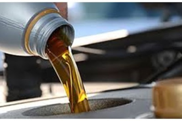 علامات تدل على تلف زيت المحرك