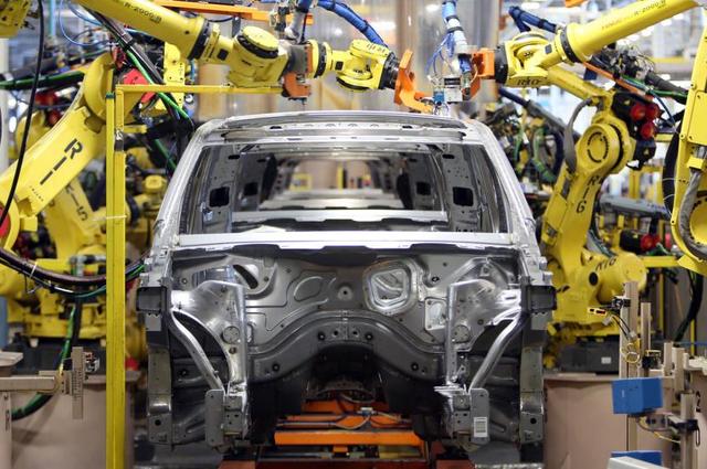 مصر يمكن أن توطن صناعة مكونات السيارات بعد تراجع دور الصين