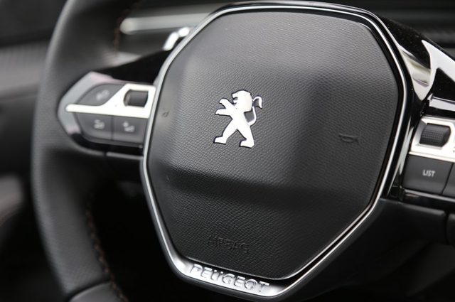 انتهاء عروض صيانة بيجو في مصر