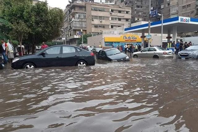 المرور يؤكد مواصلة جهود شفط تجمعات الأمطار بالطرق