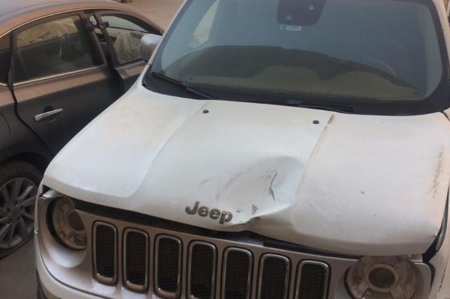 جيب رينيجيد وفيرنا وصني في مزاد ملاكي حوادث