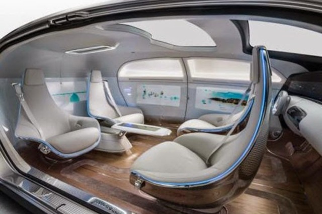 السيارة بدون سائق . . هل تظهر قريباً في مصر ؟!