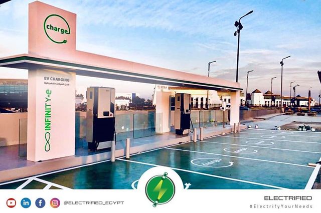 أحدث محطة شحن للسيارات الكهربائية في مصر 