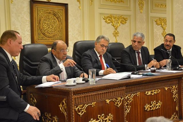 اتجاه لتطوير جميع مواقف السيارات في مصر