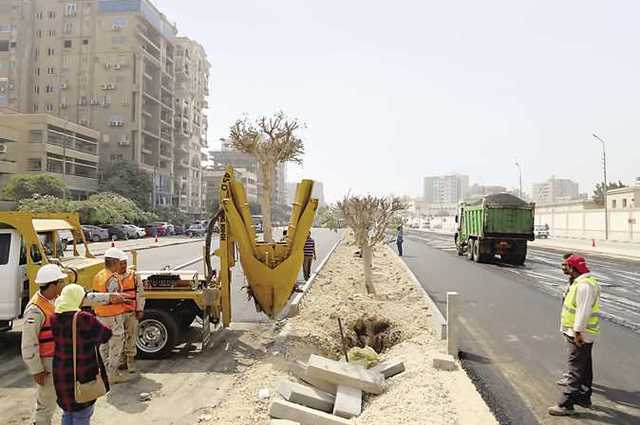 كباري مشاة واشارات مرور للمشاة في مصر الجديدة