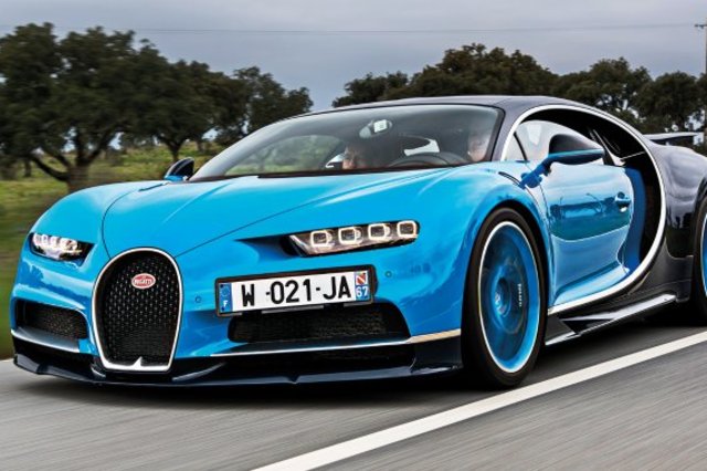 ما هي أسرع سيارة في العالم ؟ 