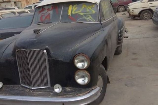 بالصور: أهم السيارات في مزاد جمرك مطار القاهرة