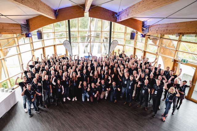 تسلم قسم الصيانة في فولكس فاجن مصر جائزة عالمية