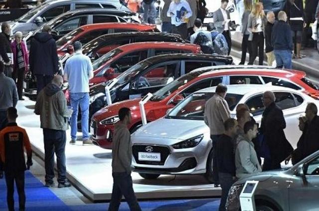 تأجيل معرض سوبرماركت لتجار السيارات في مصر الي وقت غير معلوم