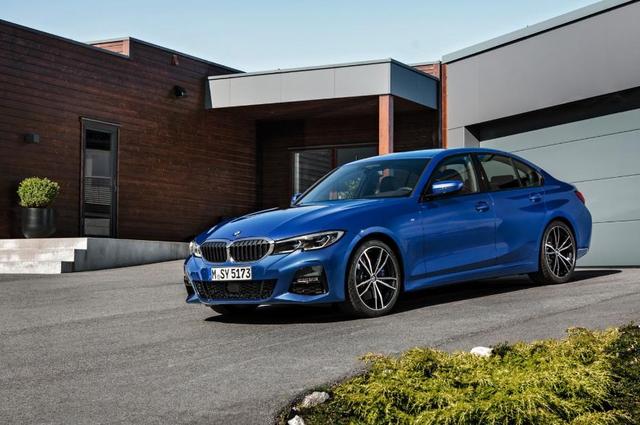 BMW الفئة الثالثة الجديدة كليا في مصر 