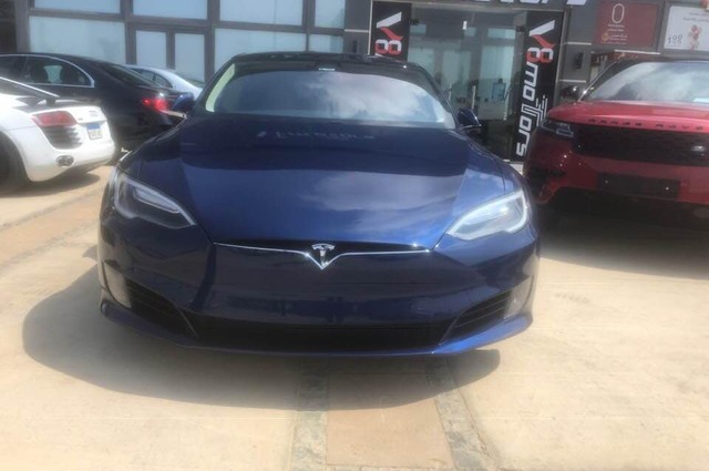 سيارات مستعملة : عرض تسلا Model S 2017 للبيع بمصر 