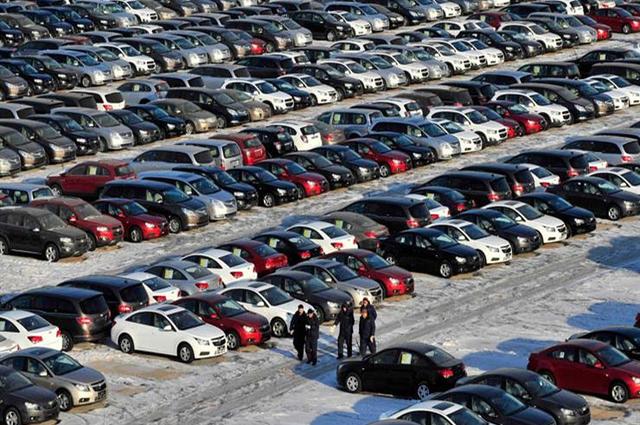 6.7 مليار جنيه اعفاء للسيارات المستوردة في مصر 