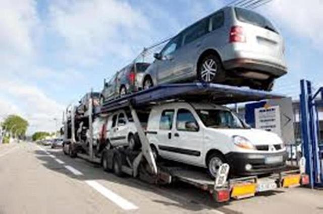 توقعات بتخفيض جديد في سعر السيارات بسبب انخفاض سعر الفائدة