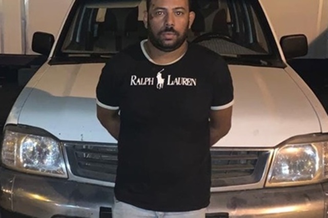 سرق سيارة وقادها عكس الاتجاه فسقط خلال دقائق بمدينة نصر