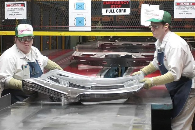 تأجيل تصنيع سيارات بريليانس الملاكي والميكروباص في مصر