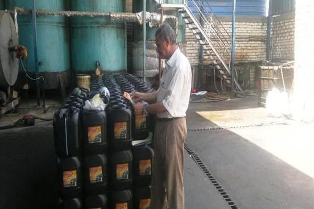 برلماني يقدم طلب احاطة حول زيوت السيارات المغشوشة