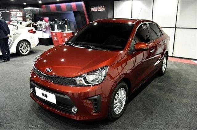 بيجاس . . سيارة كيا الجديدة تبيع 438 نسخة في 4 شهور