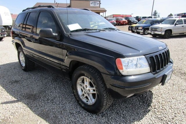 تعرفوا على أسعار سيارات جيب جراند شيروكي المستعملة بمصر