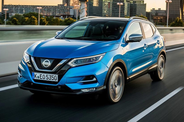 خصومات على أسعار نيسان صني وسنترا وقشقاي