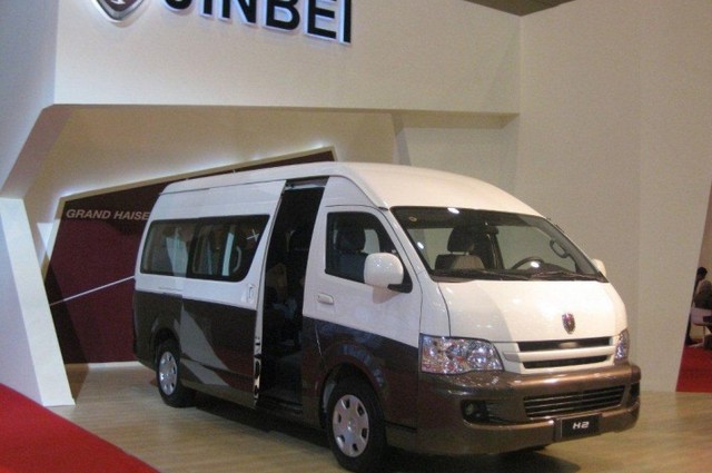 ميكروباصات بريليانس جينباي اتش 2 قريباً في خدمة أوبر