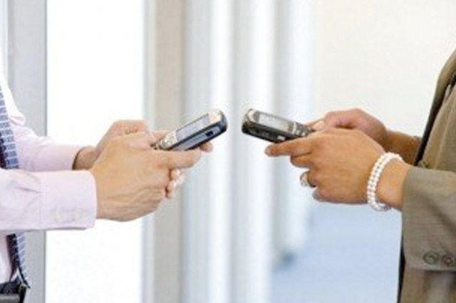 تحويل دفع جمارك السيارات ورسوم المرور الي الطريقة الالكترونية في مايو