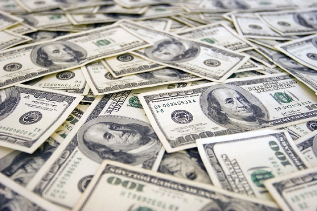 انخفاض سعر الدولار سيخفض أسعار السيارات بين 1 و3%