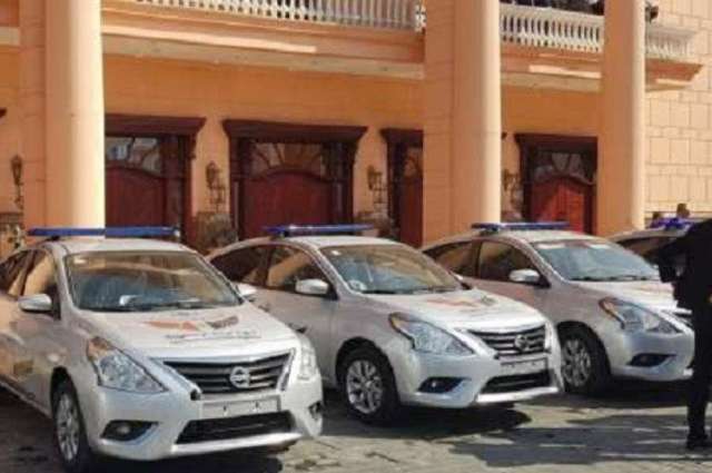 16 سيارة لنجدة المستهلك تتواجد بالقرب من الأسواق الشعبية