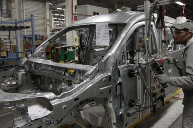 احتمالات لتعاون بين مصر وجنوب افريقيا في صناعة السيارات