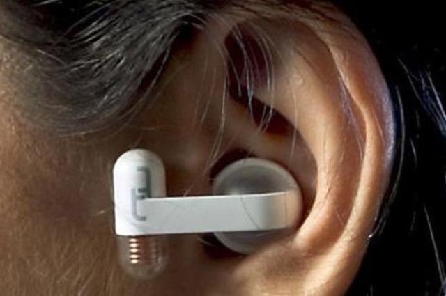 مطالب برلمانية بالسماح بقيادة السيارات لأصحاب الاعاقات السمعية