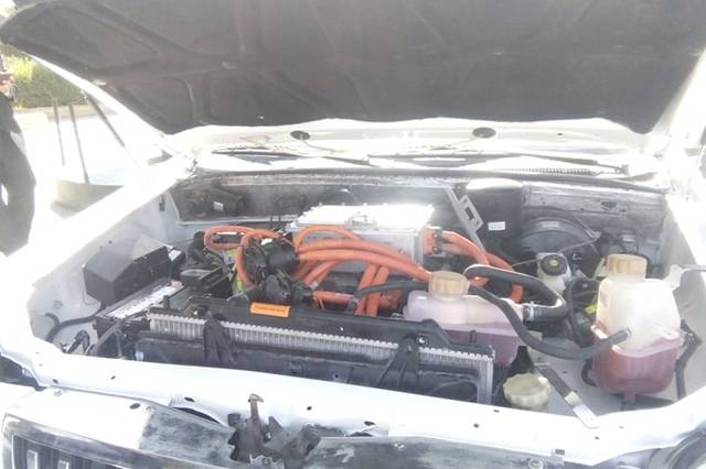 تحويل سيارة بيك أب من عادية الي كهربائية لأول مرة بمصر