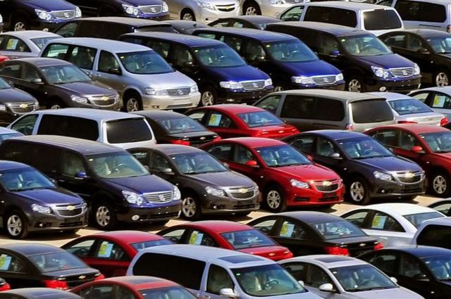 تجار السيارات : توفير مبادرات لتسهيل شراء سيارات مستعملة بالتقسيط !!