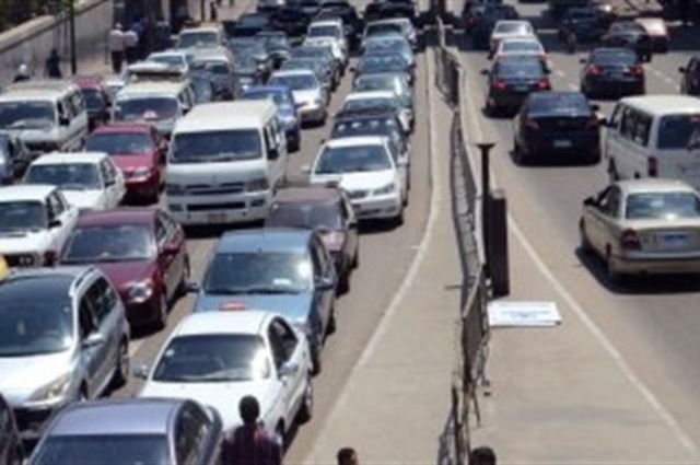 دراسة عالمية : أكبر مشاكل المصريين أصحاب السيارات الركن والزحام 
