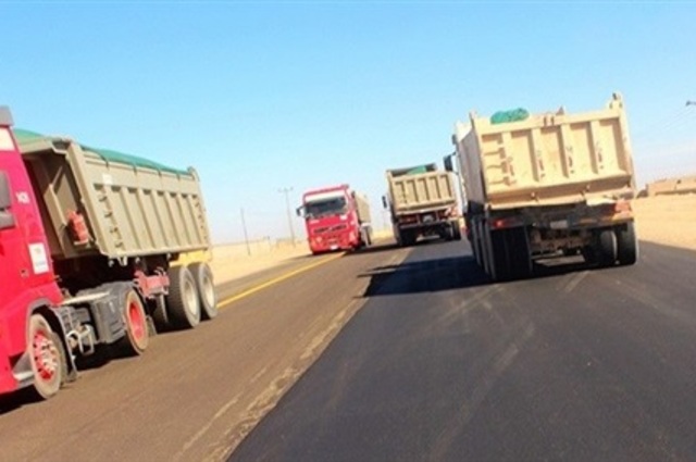 قانون المرور الجديد يغلظ العقوبات على سيارات النقل في مصر