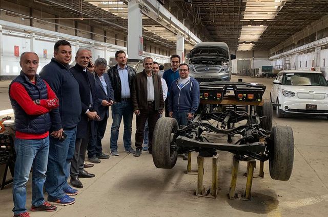 الإعلان عن تعديل أول سيارة بنزين لكهرباء وتطوير أول سيارة كهربائية مستعملة