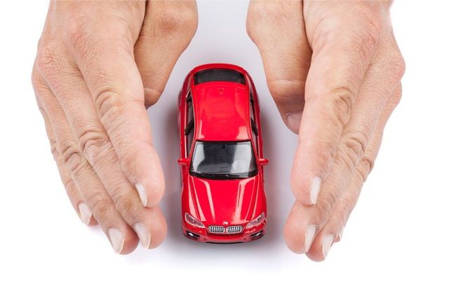 الاتحاد المصري للتأمين : 200 ألف سيارة تدخل مصر سنوياً ومن يؤمن عليها قلة