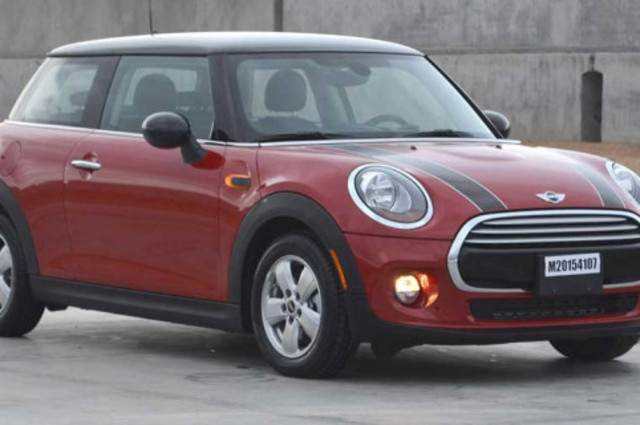 مصر وبريطانيا يدرسان أثر البريكست على أسعار السيارات الانجليزية