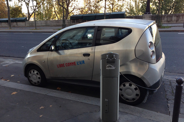 خدمة جديدة في مصر لتحويل السيارات البنزين لكهربائية