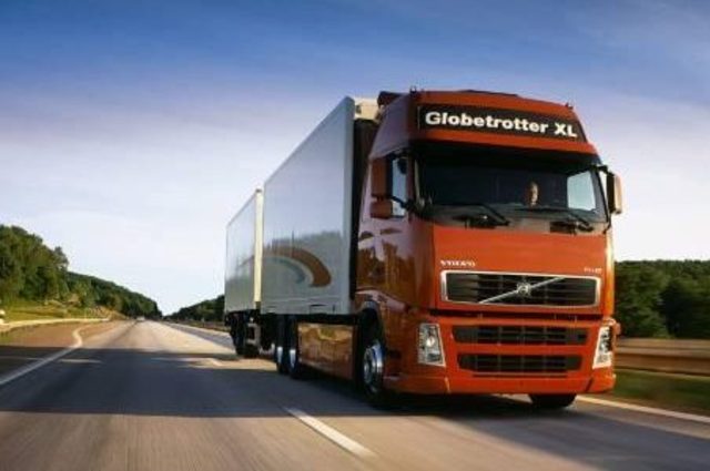 البرلمان يرفض حظر استيراد سيارات النقل الثقيل الا بعد الموافقة