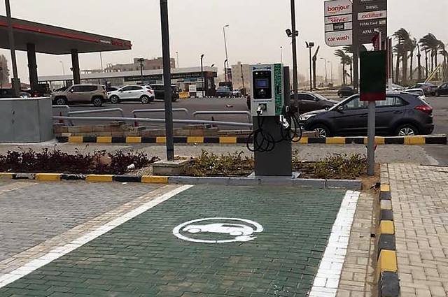 محطة شحن كهربائية جديدة في الشيخ زايد
