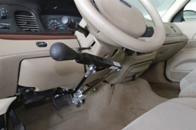 فتح باب استيراد السيارات المعفاة لكل درجات وأنواع الاعاقات ولكل أنواع السيارات