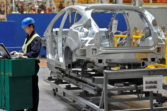 خبراء : صناعة السيارات في مصر تحتاج الدعم لمنافسة المستورد