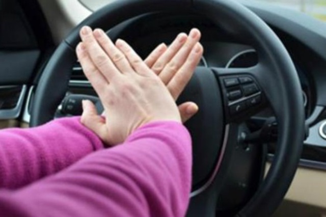 مطالب بتطبيق غرامات الكلاكس في مصر