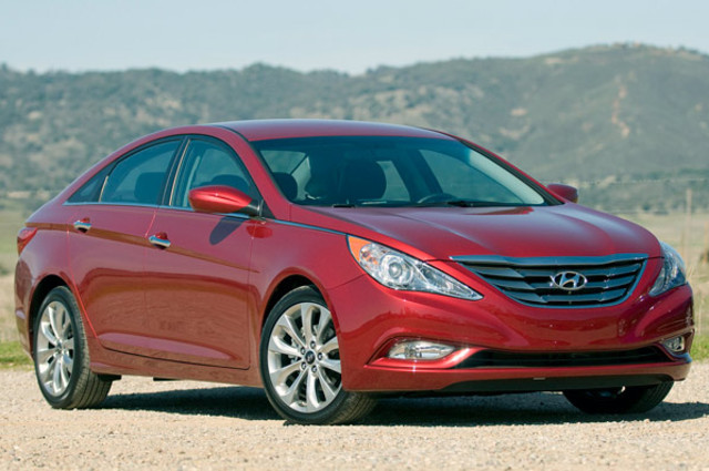 احتمال تعرض بعض سيارات هيونداي وكيا للاشتعال بسبب مشكلة فنية