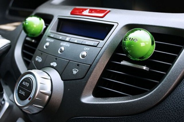 خاص هتلاقي : تحرير الدولار الجمركي أفاد سوق عطور السيارات المصرية