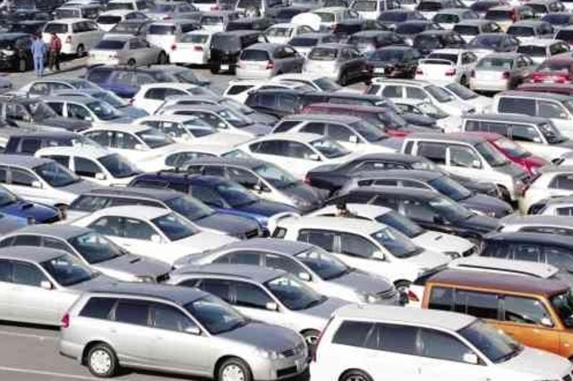 مطالب بعمل ميكنة لمبيعات السيارات في مصر لمعرفة أعدادها
