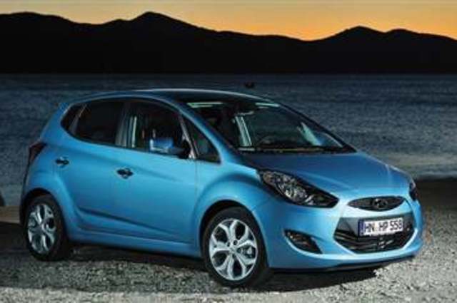 هيونداى IX20 الميني فان بديلة ماتريكس في الأسواق