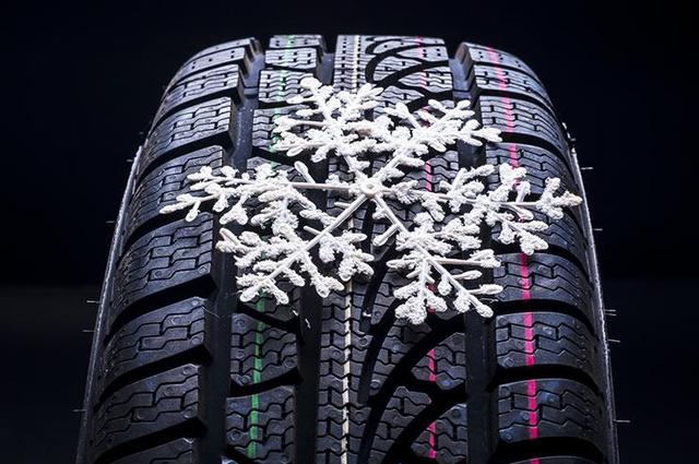 نصائح للتعامل مع اطارات السيارات الشتوية 