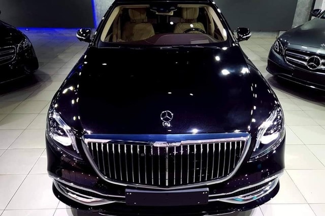 تعرفوا على مرسيدس مايباخ S560 التي تظهر لأول مرة في مصر