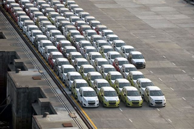 انخفاض محدود متوقع في أسعار السيارات الأوروبية بداية من يناير