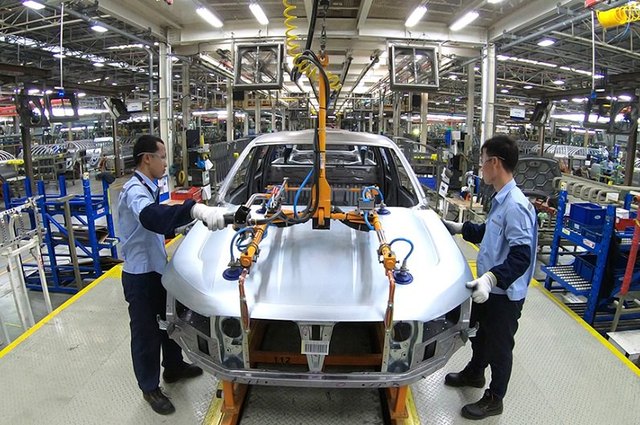 5 شركات سيارات في انتظار صدور استراتيجية السيارات للتصنيع بمصر